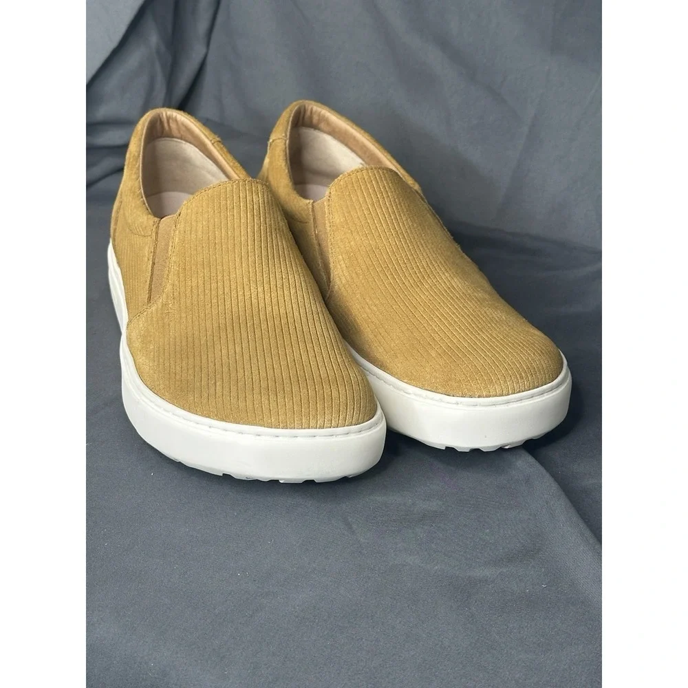 Birkenstock Oswego Low top suede sneaker shoes tan NWOB Women sz 11 Men Sz 9 (42